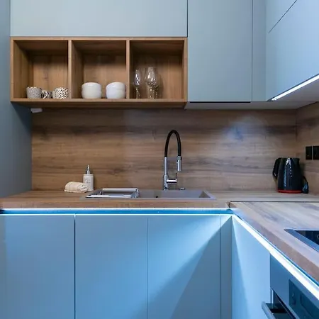 Apartman Koukounaraki 1 *
