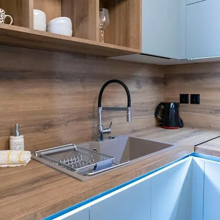 Koukounaraki 1 Apartman Moni Evaggelistrias