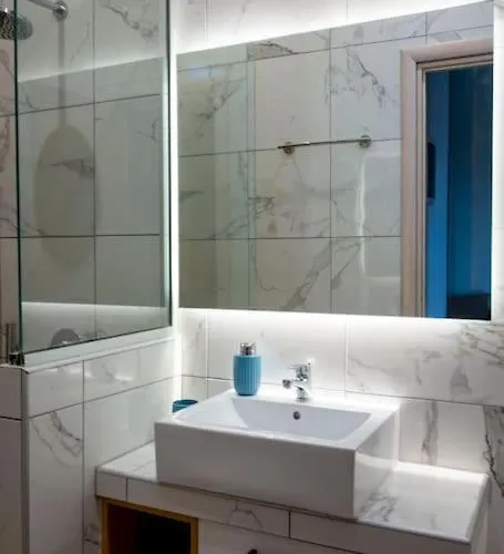 Koukounaraki 1 公寓